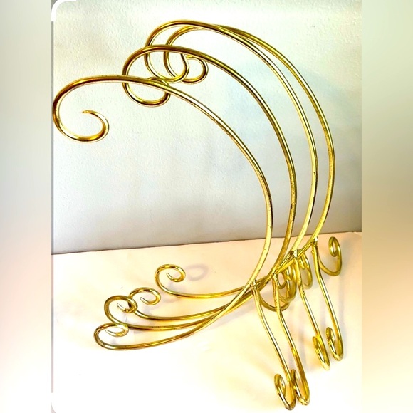 ORNAMENT DISPLAY LARGE GOLD TONE METAL STAND (SET OF 4) - Picture 1 of 3